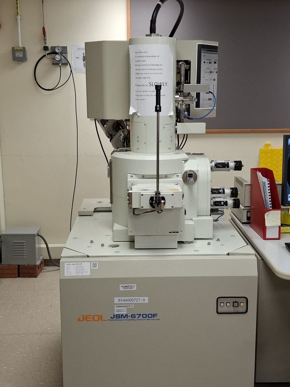 SEM machine used 